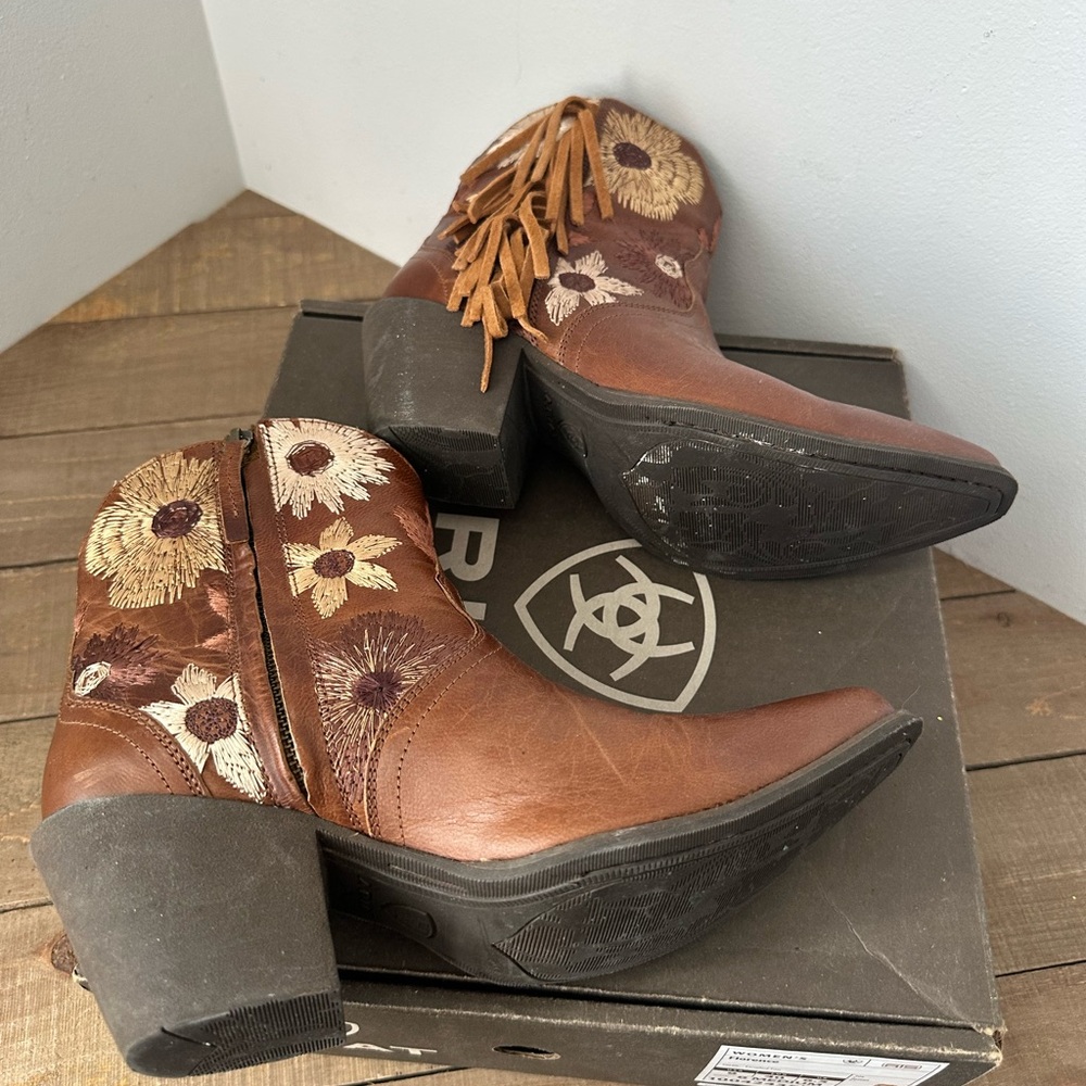 Ariat Cowboy Boots Florence Western Boot Costal Cowgirl Festival Embroidered - Picture 15 of 15
